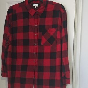 True Craft Red and Black Plaid Button Down Shirt